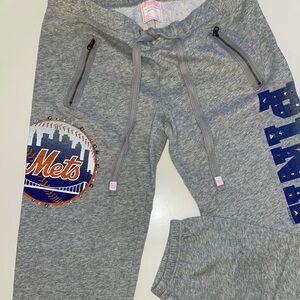 VS Pink MLB boyfriend joggers (crop length)